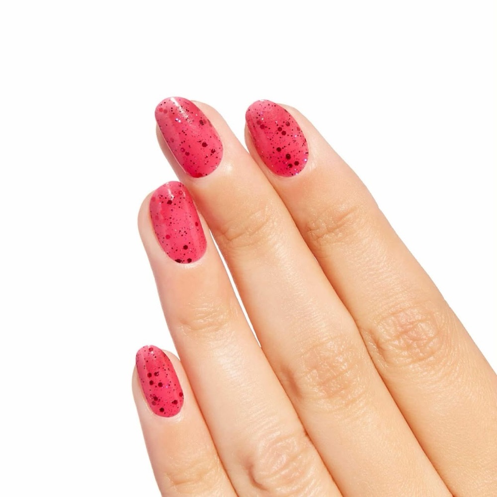 B2G1 BERRY COMFORT Color Street Nail Strips